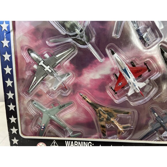 MOTOR MAX SUPER FLITES 12 Die Cast Realistic Fighters Military History New Seale - Picture 3 of 7